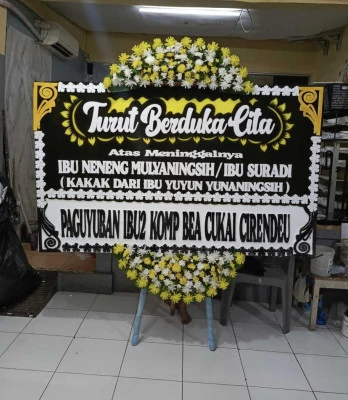 Papan Bunga di Cilegon Center
