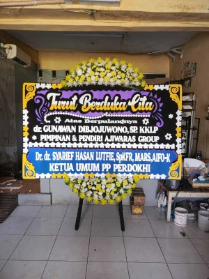 Papan Bunga di Cilegon Center